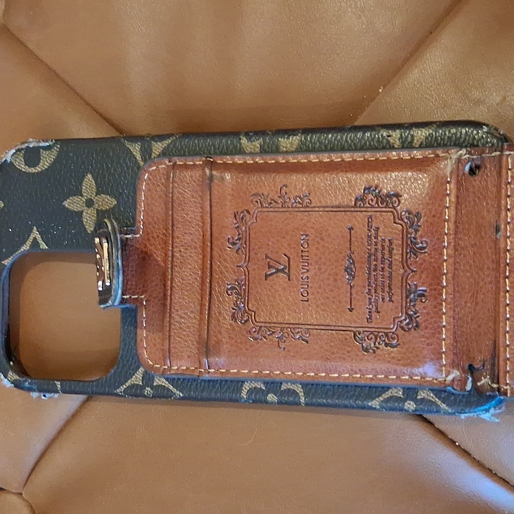LV Designer Phone & Card Case - As IS Project Piece- Rehab - Picture 3 of 9